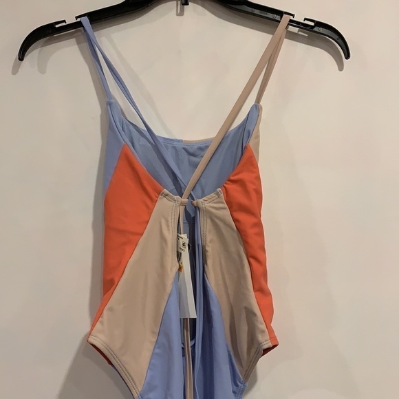 NWT Hula Honey Colorblock One Piece Swimsuit - Picture 4 of 7
